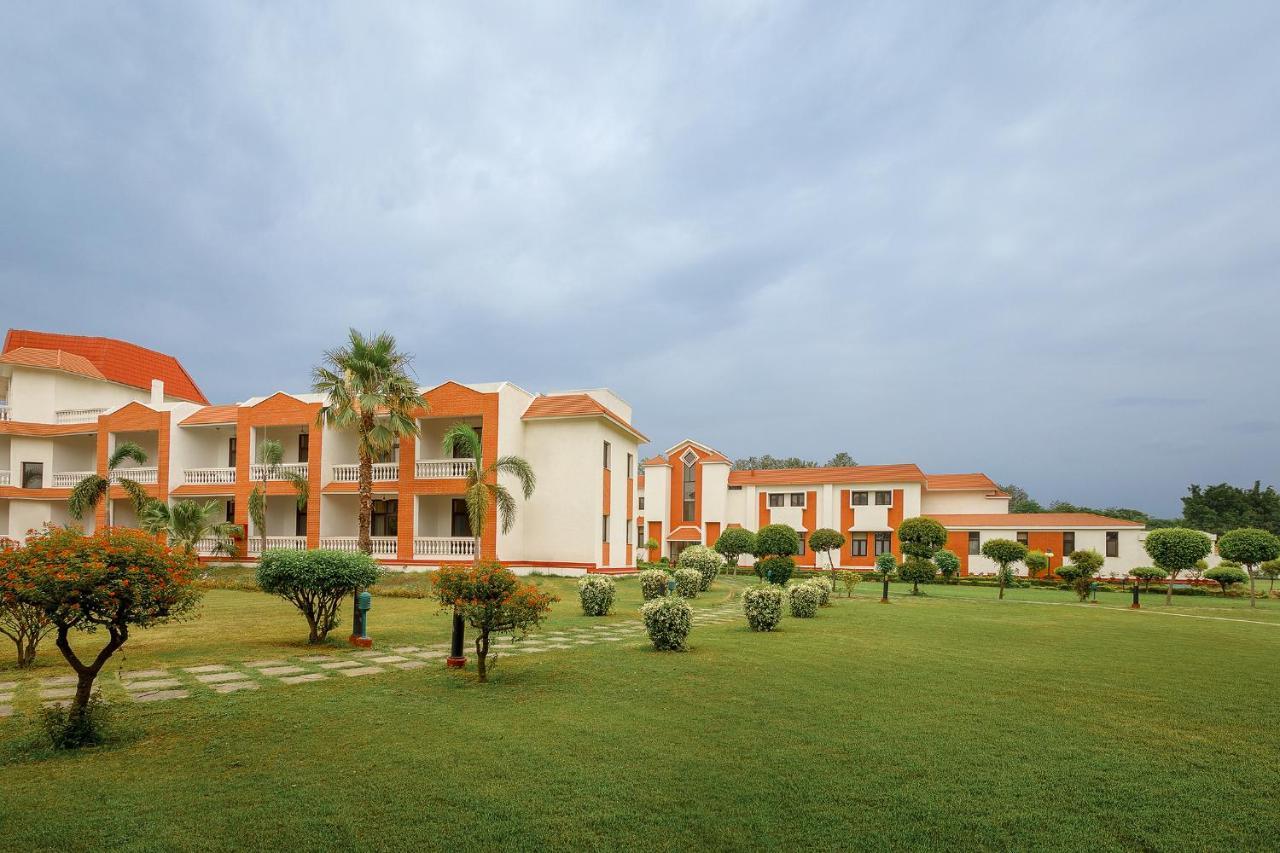 Naturoville Wellness Resort Rishikesh - Surrounded By Nature, Rooted In Wellness Doiwāla Εξωτερικό φωτογραφία